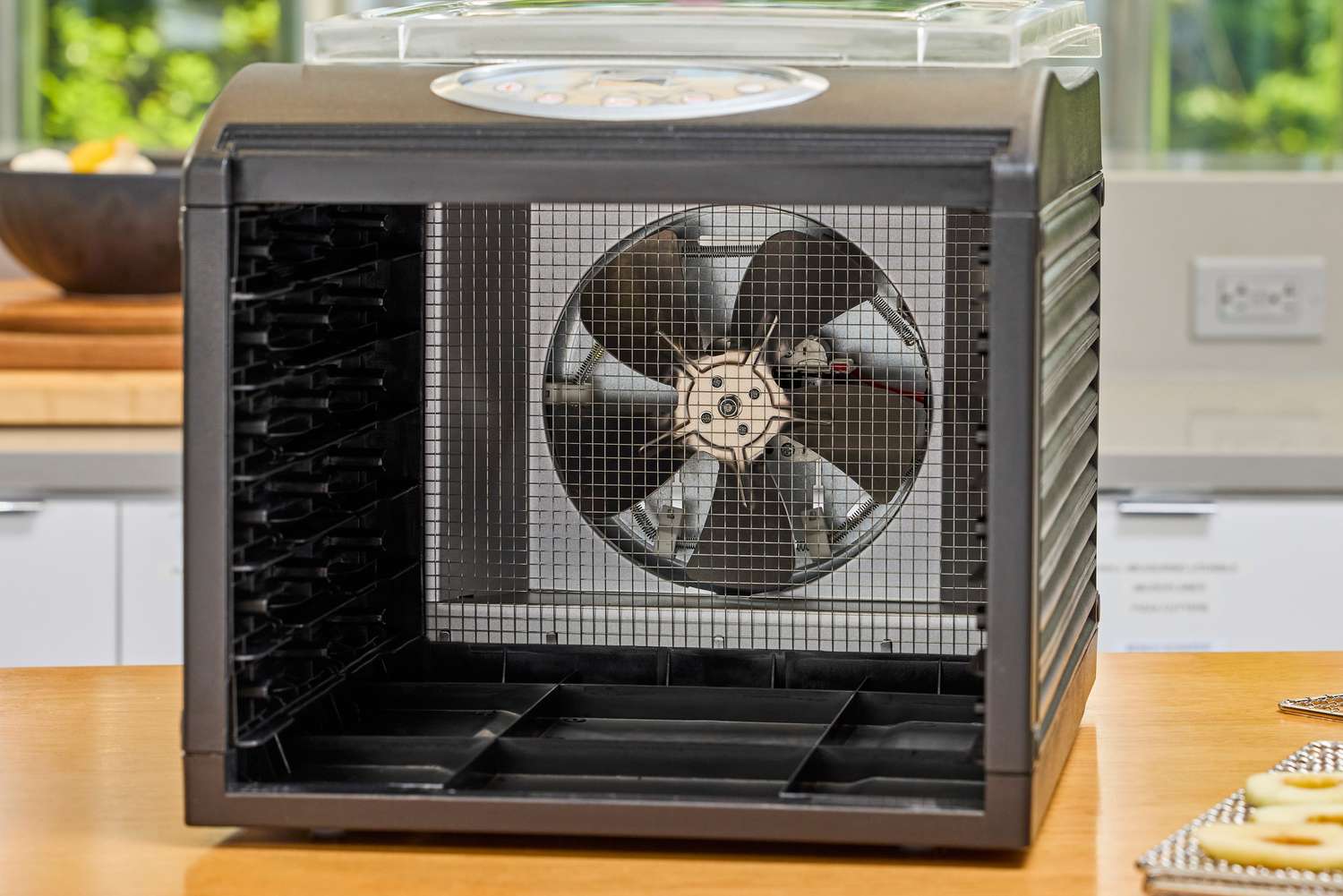 Samson Silent Dehydrator is displayed