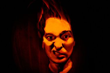 20131014-pumpking-carving-26