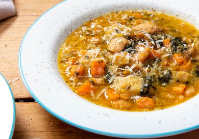 A shallow bowl of Tuscan ribollita made in a pressure cooker