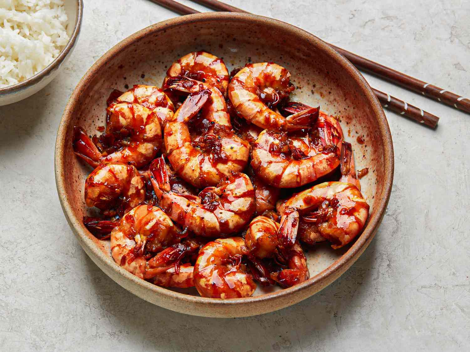 Side angle view with rice on the side