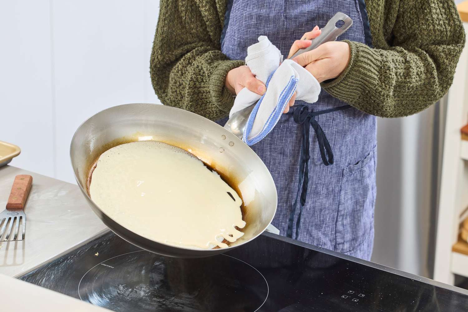 A crepe made in the Vollrath 12.5 Inch French Style Carbon Steel Fry Pan