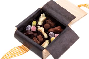 20190314-easter-bunnies-vicky-wasik-la-burdick-box