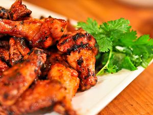 20120131-190766-sriracha-wings.jpg
