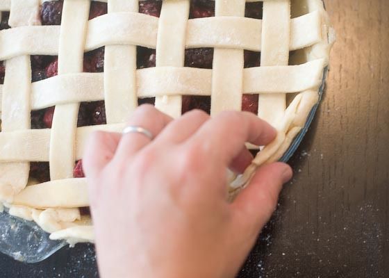 Finishing the lattice crust