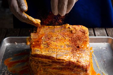 20190618-barbecue-smoked-pork-shoulder-pulled-pork-sandwiches-vicky-wasik-6