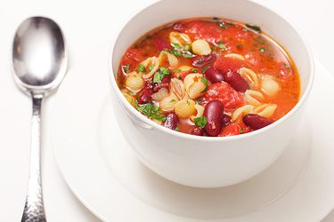 20111218-easy-bean-soup-pasta-fagioli-primary-2.jpg