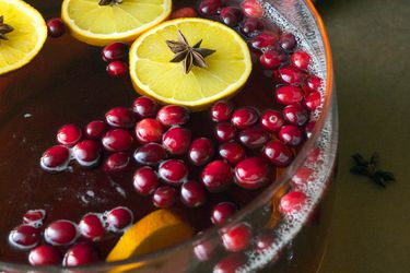 20161206-winter-cocktail-recipes-roundup-08.jpg