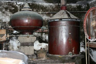 20130918Old_Cognac_Pot_Still_-_20091205.jpg