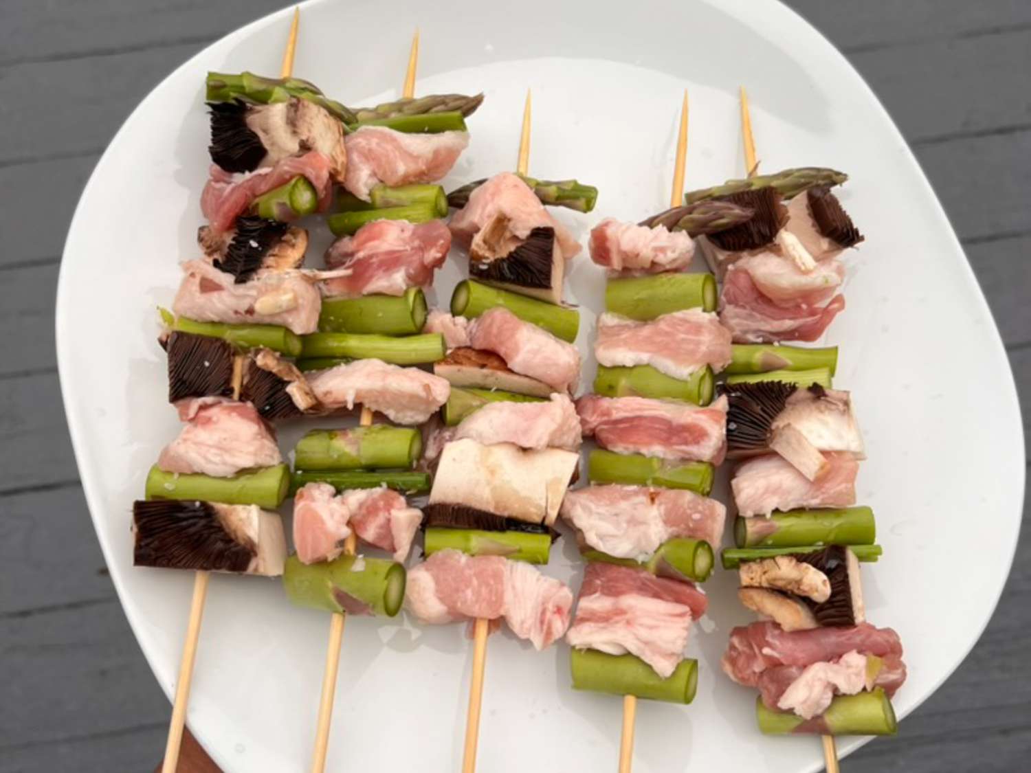 Yakitori-skewered meat and asparagus.