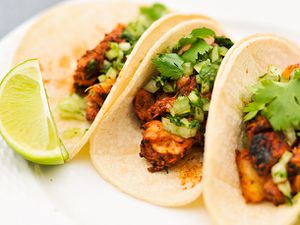 20120501-204377-tacos-al-pastor.jpg