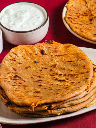 Side view of buffalo chicken and cheese partha