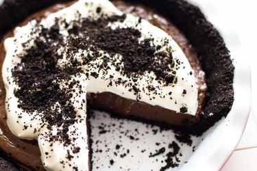 20120529-195206-mud-pie-610x458-1.jpg