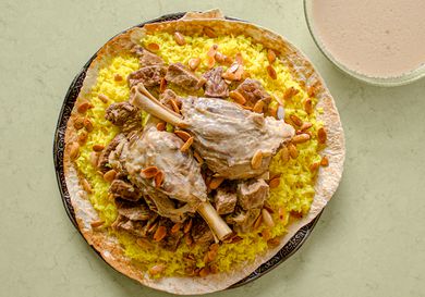 Manasf on green marbled top