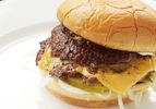 20170423-ultra-smashed-burger-video-primary2.jpg