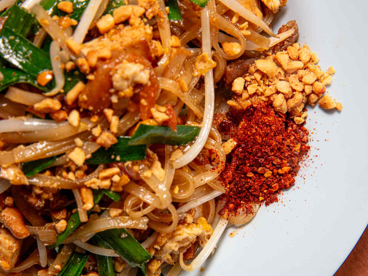 Overhead of pad thai