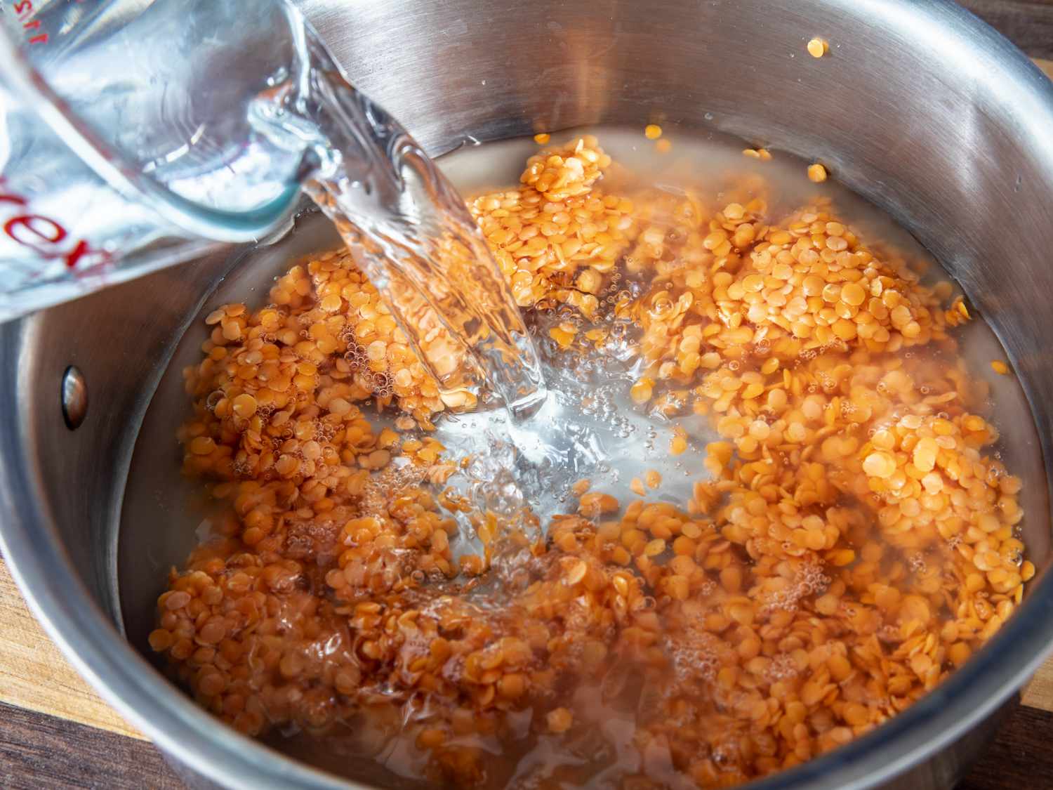 Rinsing lentils