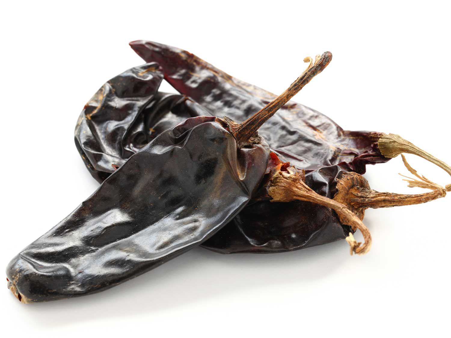 guajillo-chiles-shutterstock_114978457.jpg