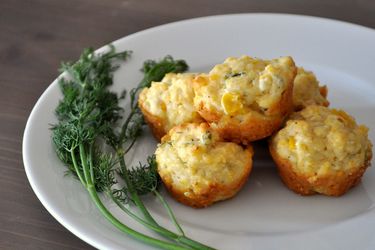 20130509-wakeandbake-corndillminimuffins.JPG