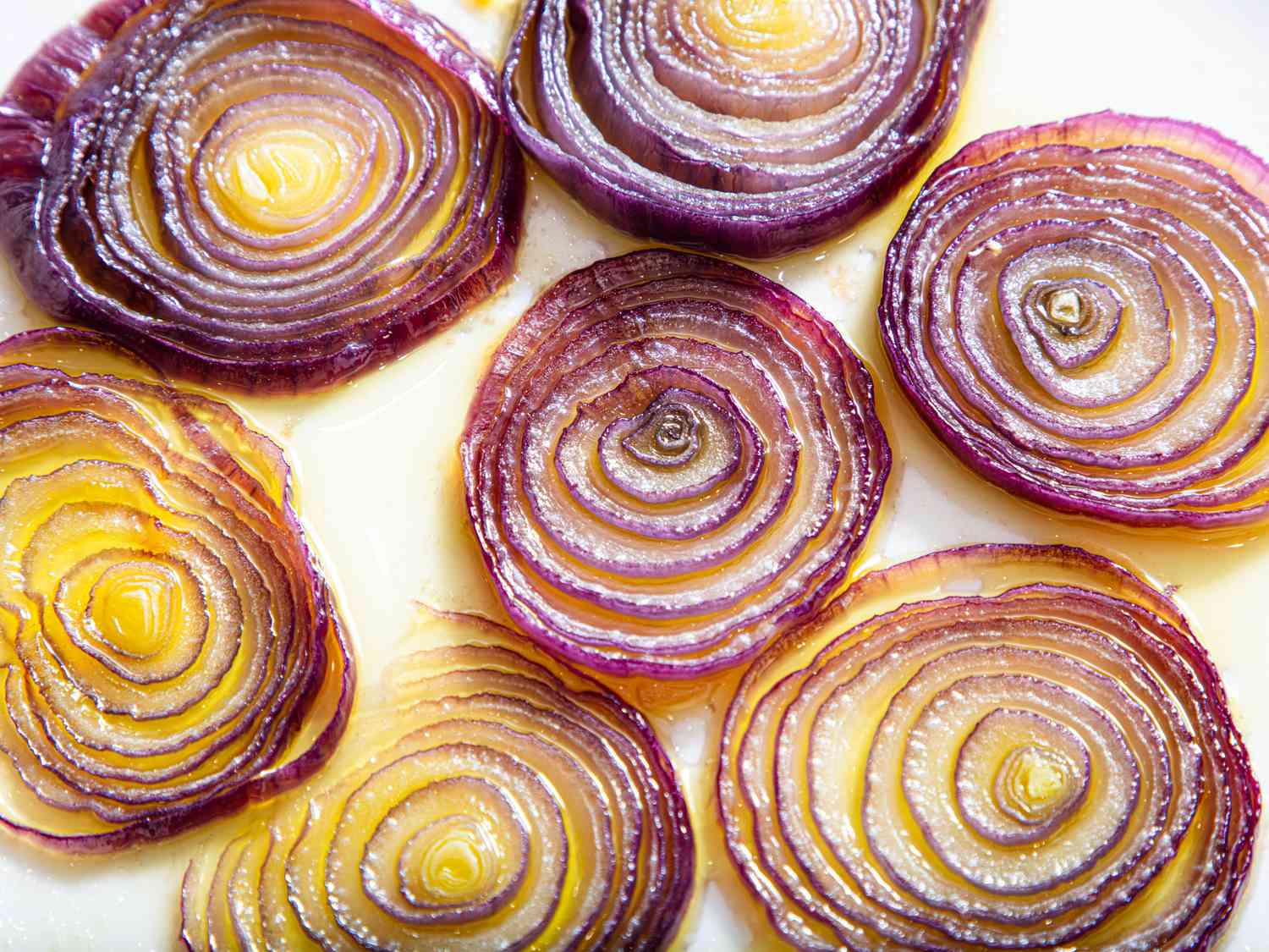 Sliced cooked onion rounds