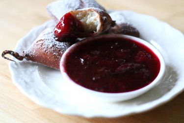 20140630-plum-jam-beignets-jennifer-latham.jpg