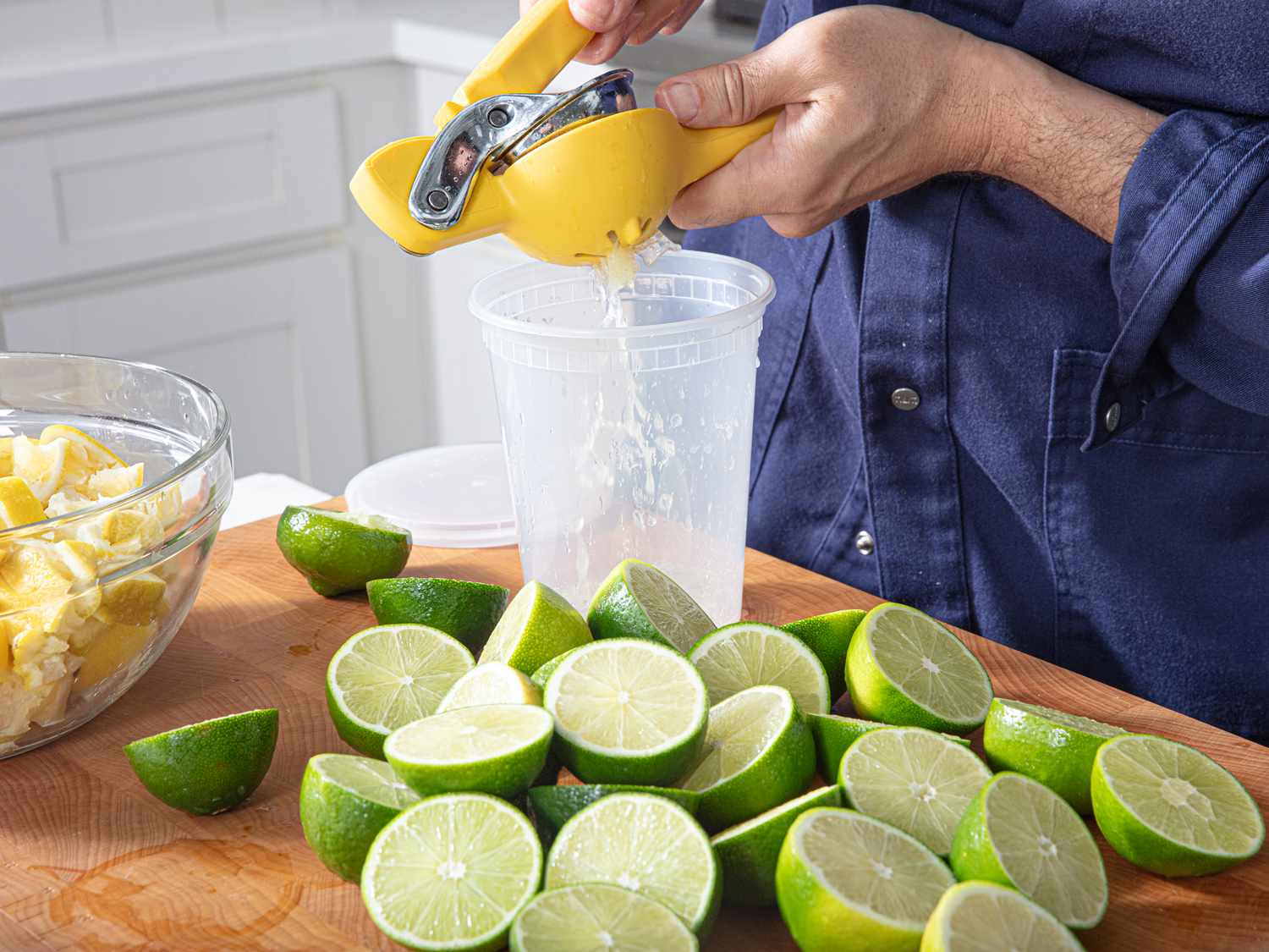 Side view of juicing limes
