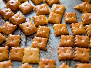20160822-homemade-cheez-itz-vicky-wasik-15.jpg