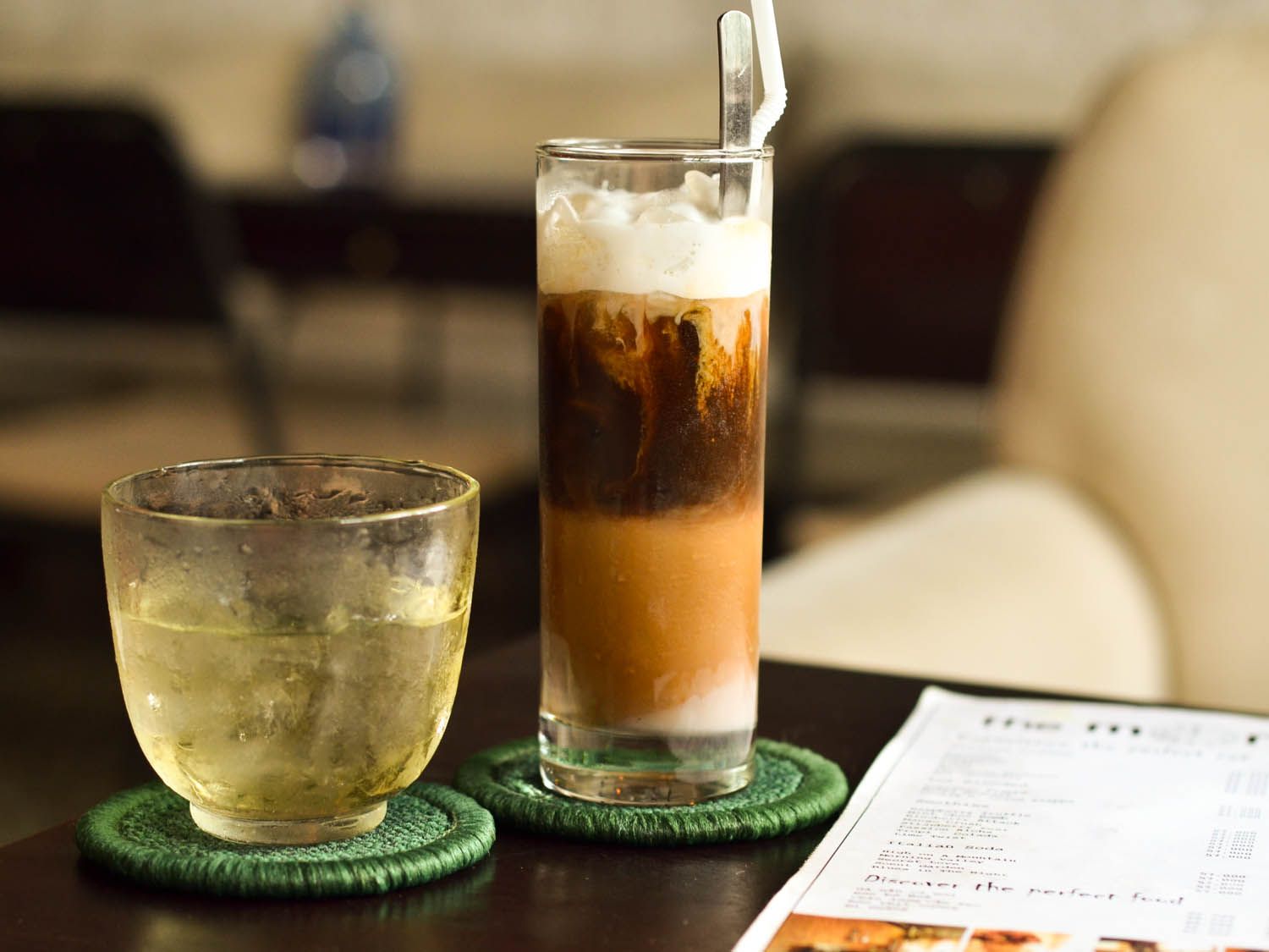 20140805-vietnam-drinks-ca-phe-sua-da-barbara-adam.jpg