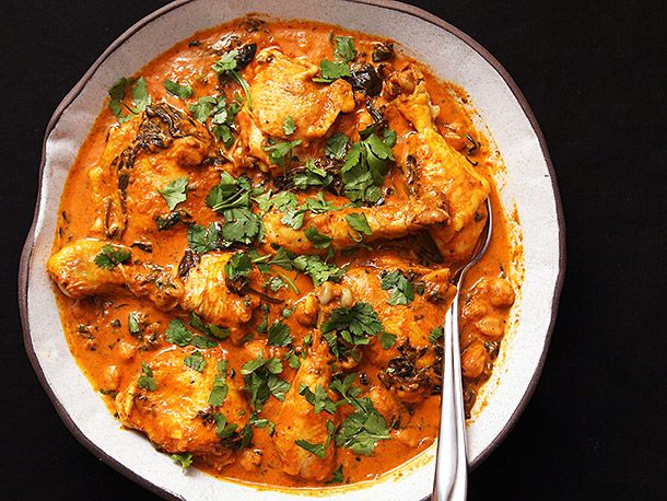 Overhead view of a platter of pressure-cooked chicken and chickpea masala