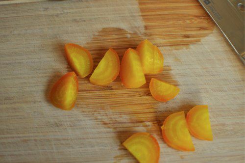 20111008-174218-sliced-beets.jpg